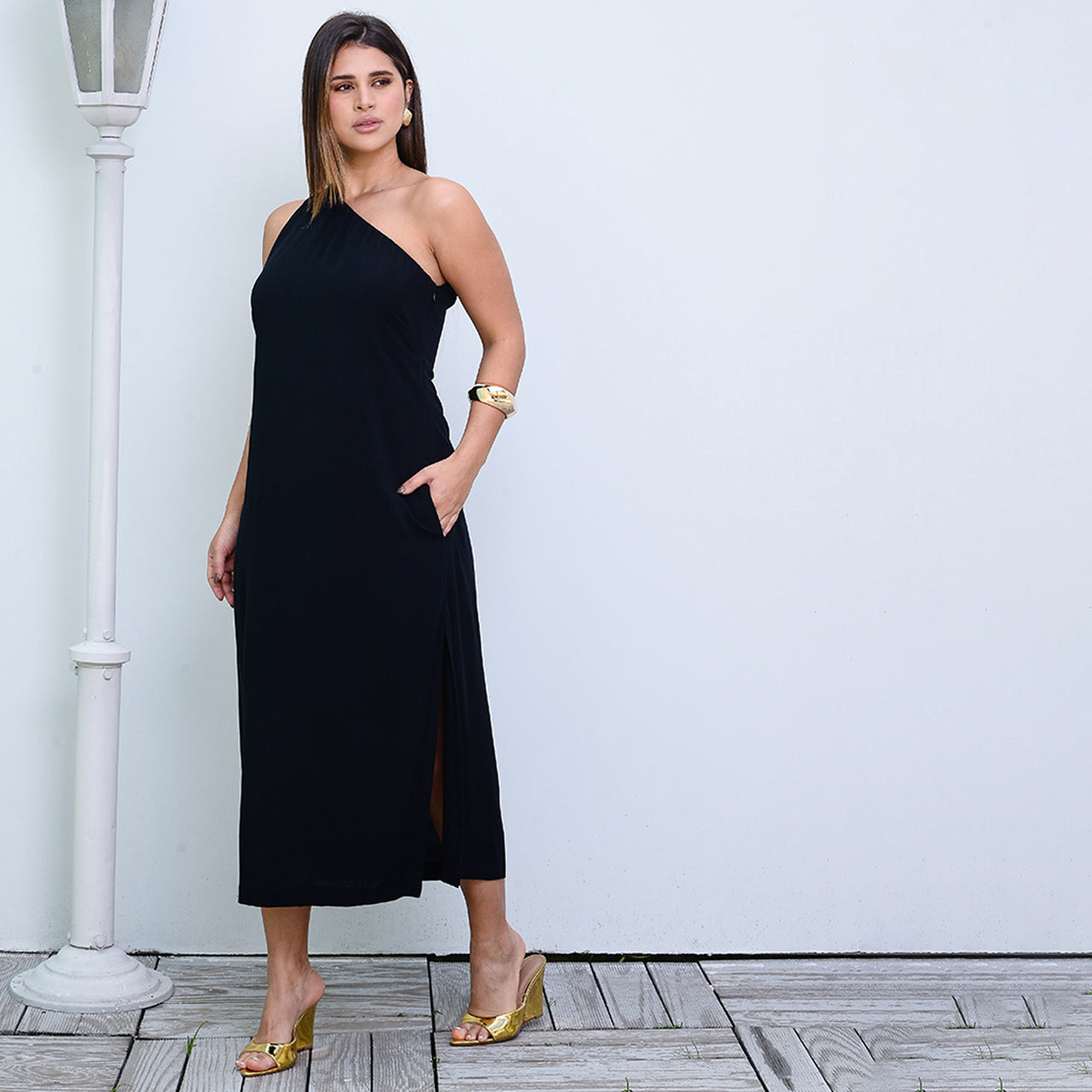 Vestido Midi Ombro